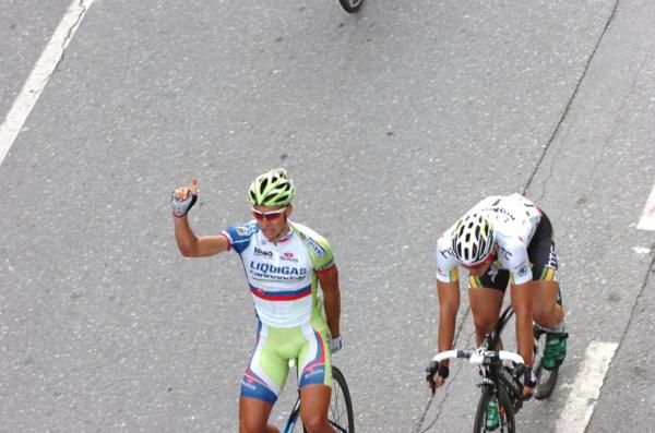 The agony and the ecstasy. Peter Sagan (Liquigas-Cannondale) beats John Degenkolb (HTC-Highroad).