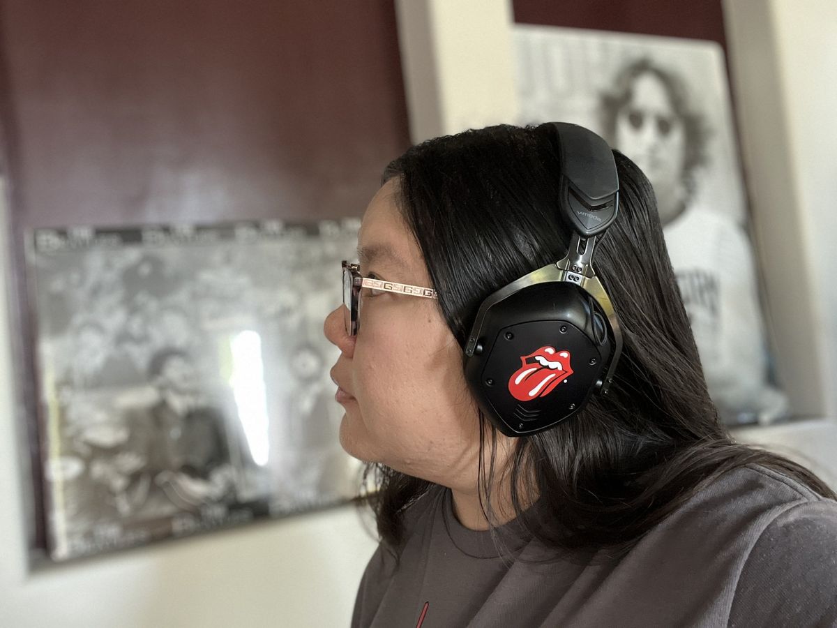 V Moda Crossfade 2 Wireless Rolling Stones Christine Wear Side Beatles