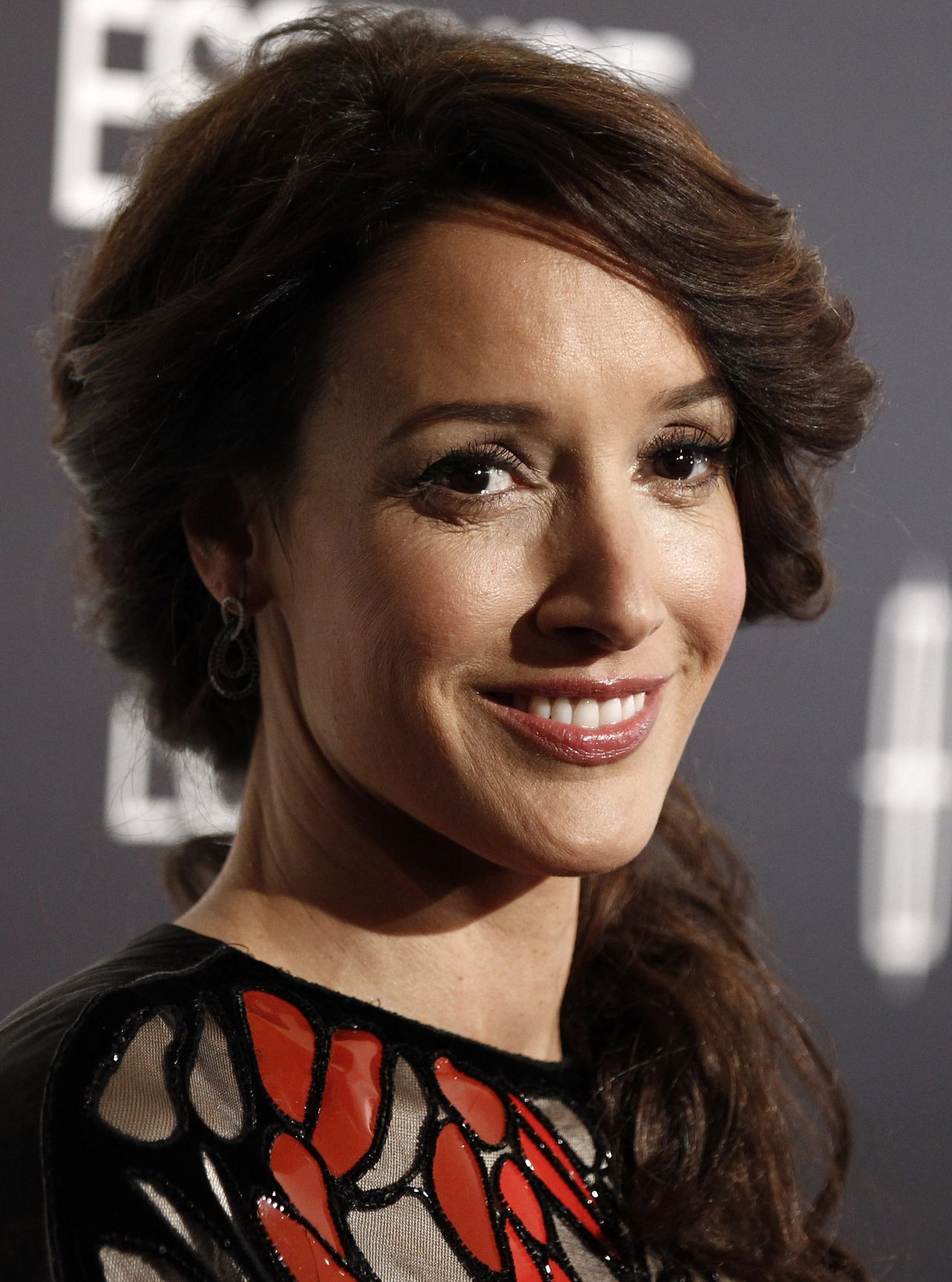 Jennifer Beals