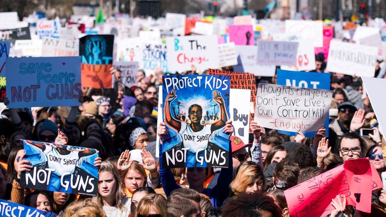 People protesting to end gun violence