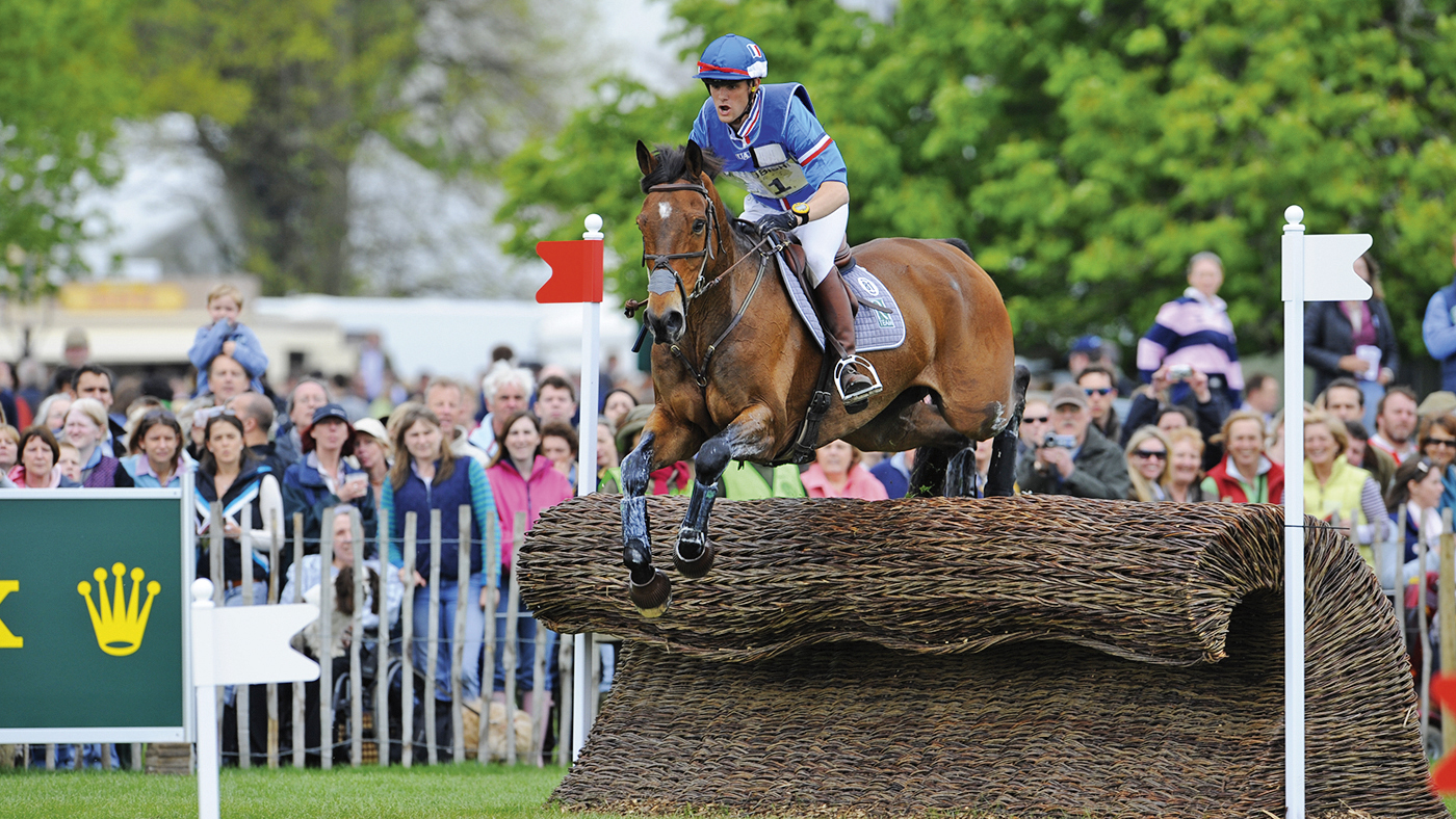 Nicolas Touzaint and Hildago De L&rsquo;Ile win Badminton 2008.