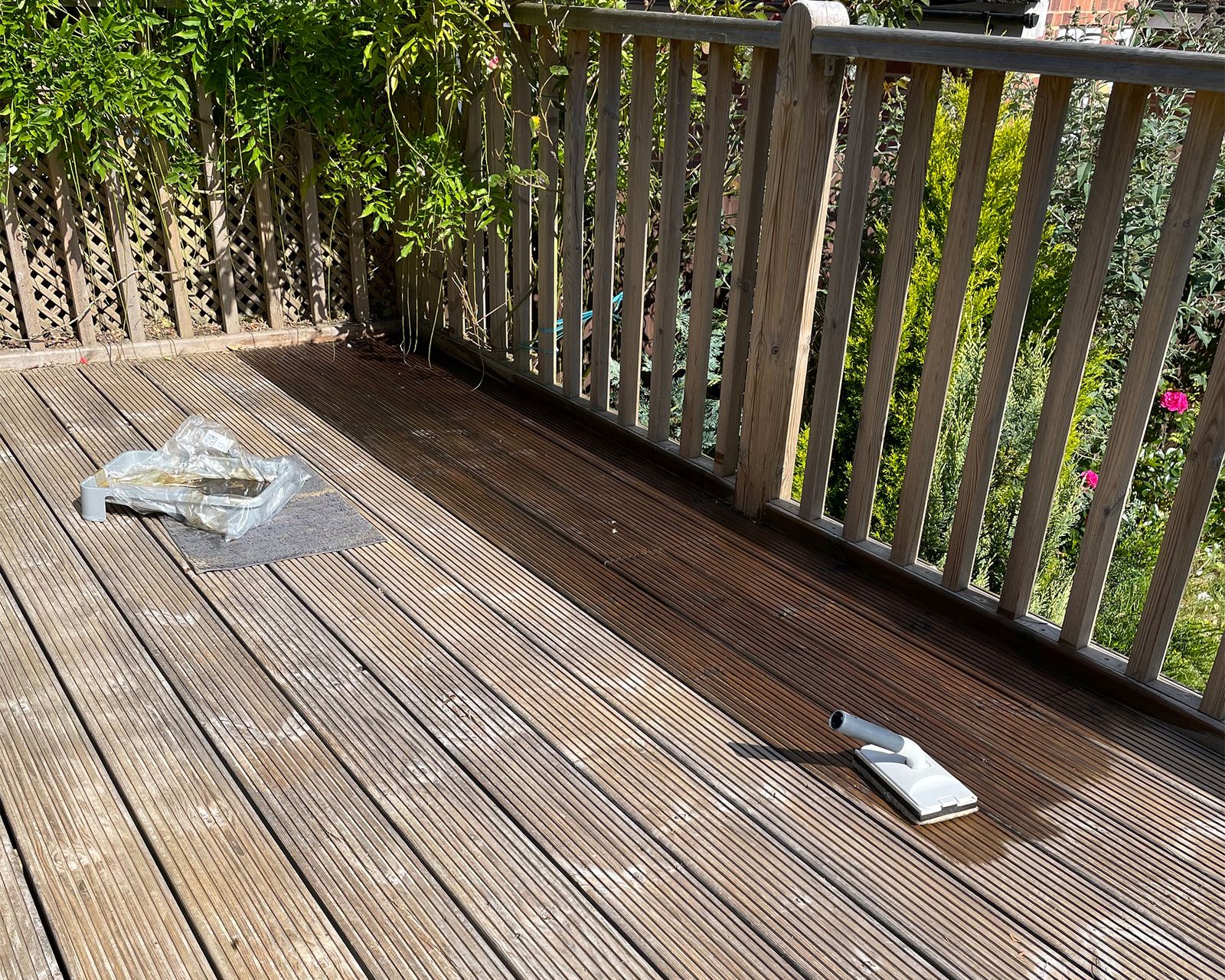 How to oil a deck Real Homes