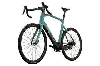 Pinarello Nytro e-bike gravel edition with tire clearance up to 50mm