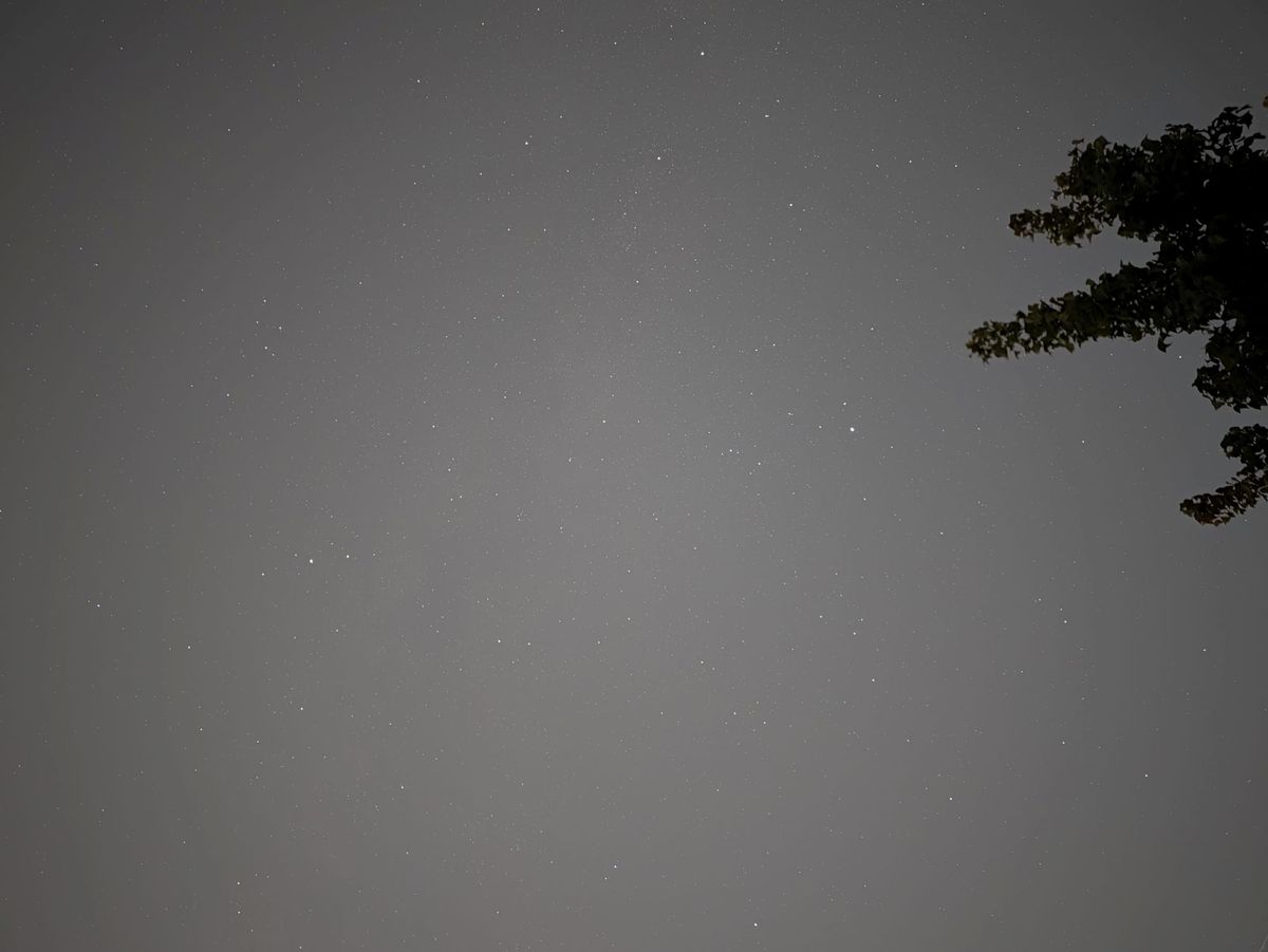 Google Pixel 11 Pro XL astrophotography sample.