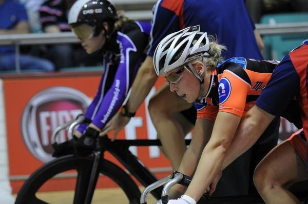 The women sprinters line-up
