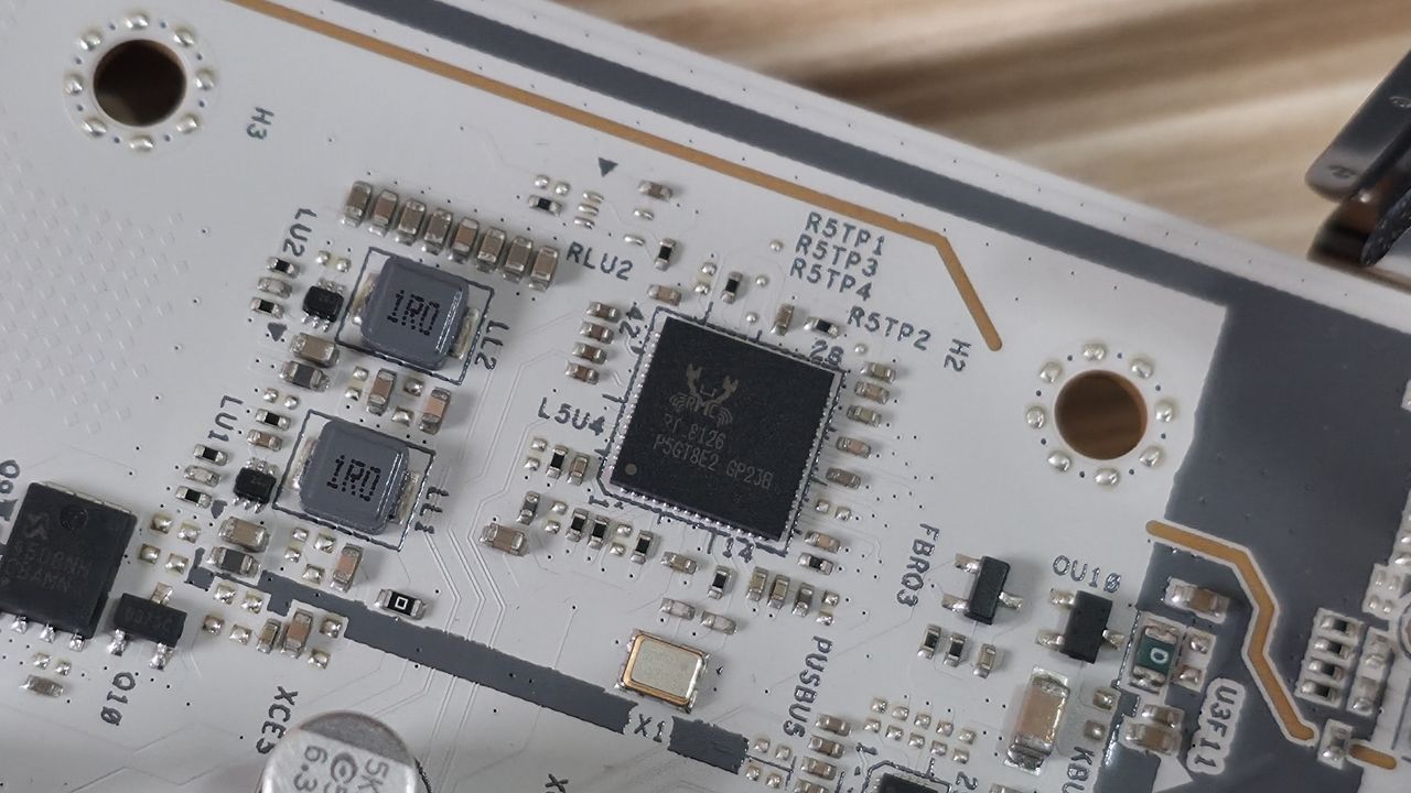 ASRock X870E Challenger Wifi