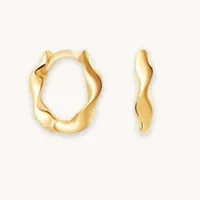 8. Elemental huggies in gold -&nbsp;View at Astrid &amp; Miyu