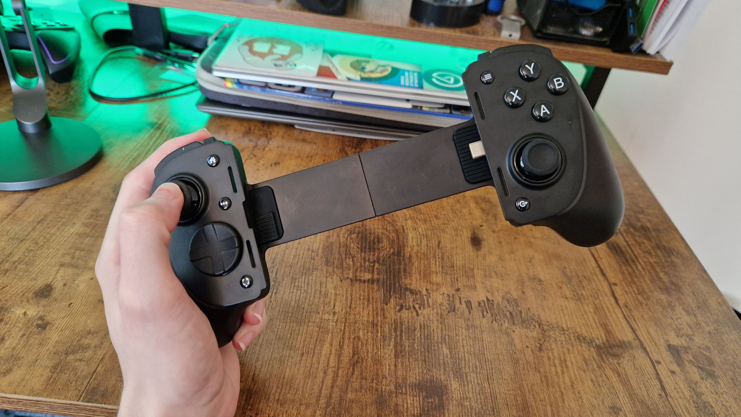 Are mobile controllers too small for your hands? You need to know about ...
