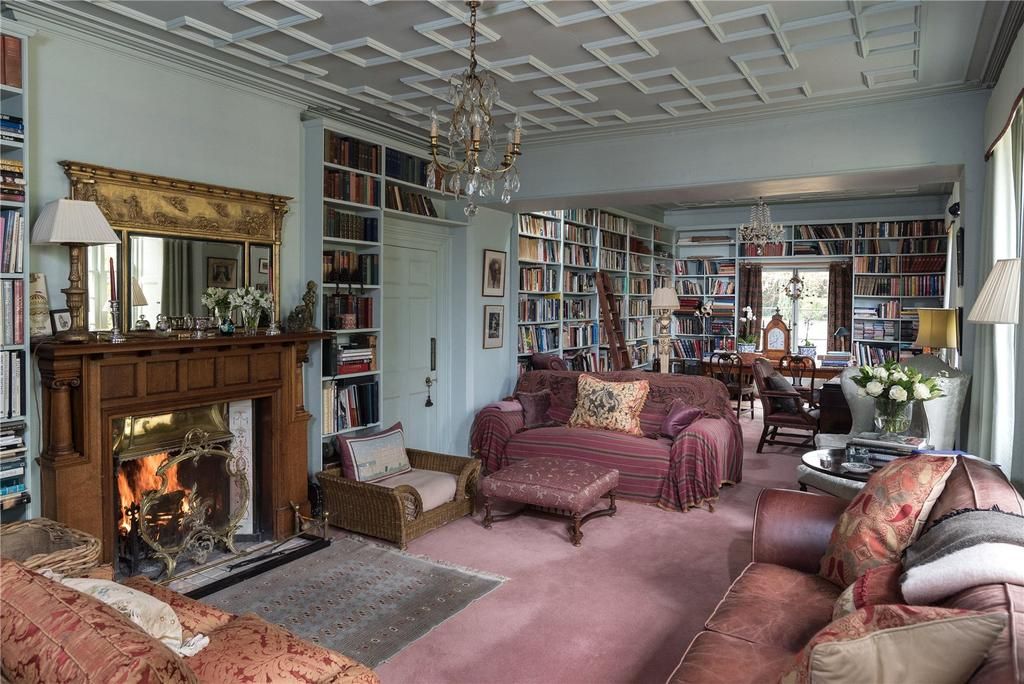 The sprawling Wiltshire house that ‘grows on you each time you walk ...