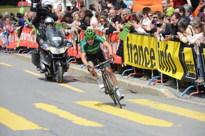 David Veilleux (Team Europcar) heads to the line
