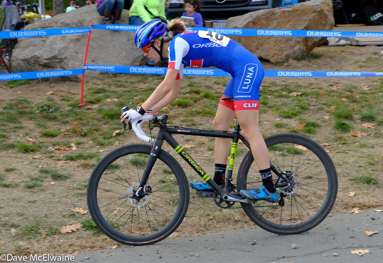 Maghalie Rochette (Cliff Bar Pro Team) descending during the opening laps