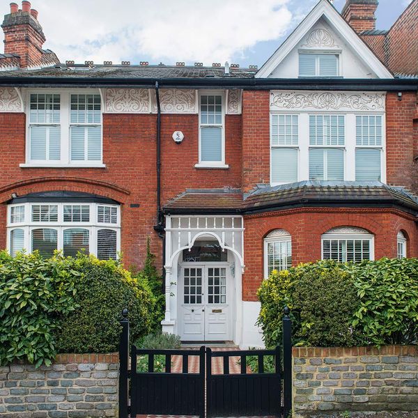 Is a leak covered by home insurance? Evertyhing you need to know