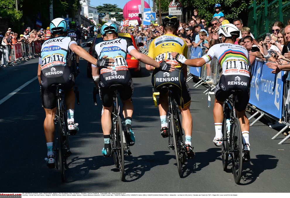 Etixx Quickstep help Tony Martin to the line