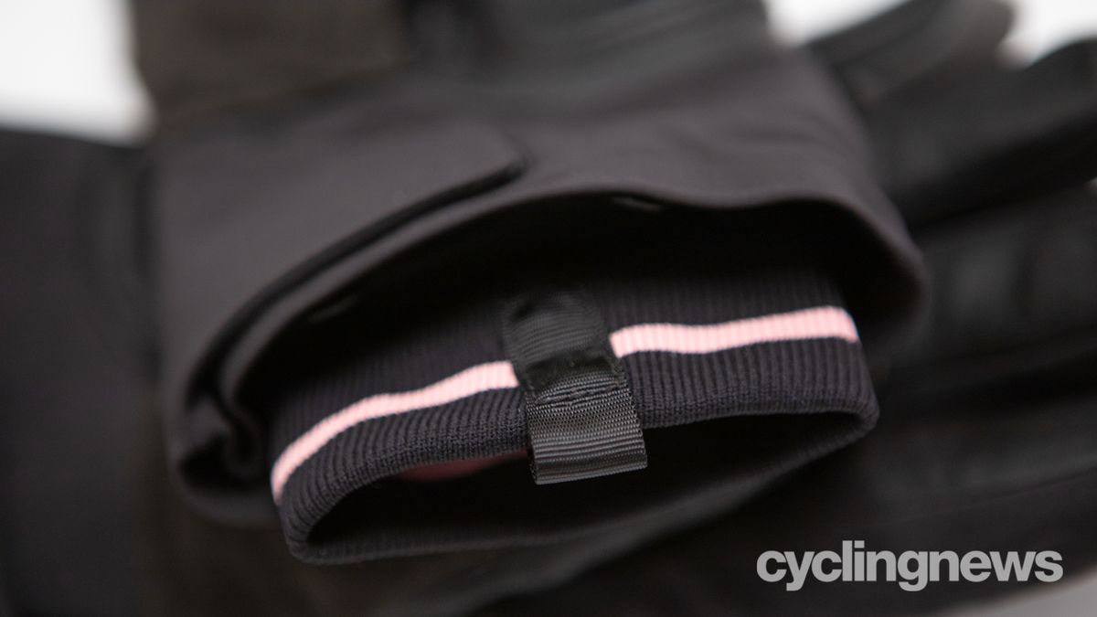 rapha core gloves