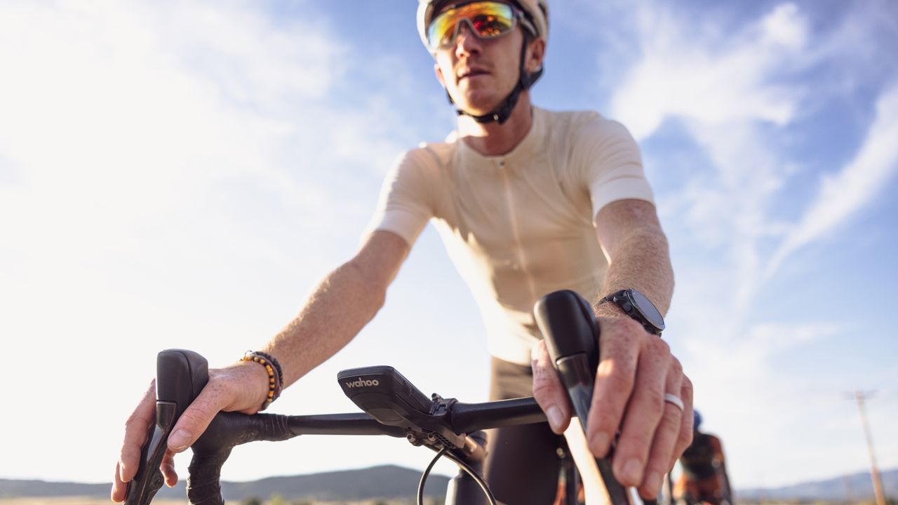 Rider using Wahoo GPS Roam computer 