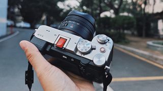 7Artisan’s 40mm pancake wants to make your mirrorless feel more like a compact camera on the cheap – and yes, it's got autofocus!
