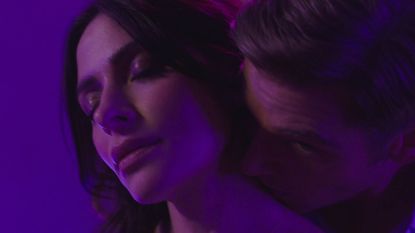 Sex/Life SEX/LIFE (L to R) SARAH SHAHI as BILLIE CONNELLY and MIKE VOGEL as COOPER CONNELLY in episode 107 of SEX/LIFE Cr. COURTESY OF NETFLIX © 2021 - Is Sex/Life based on a true story
