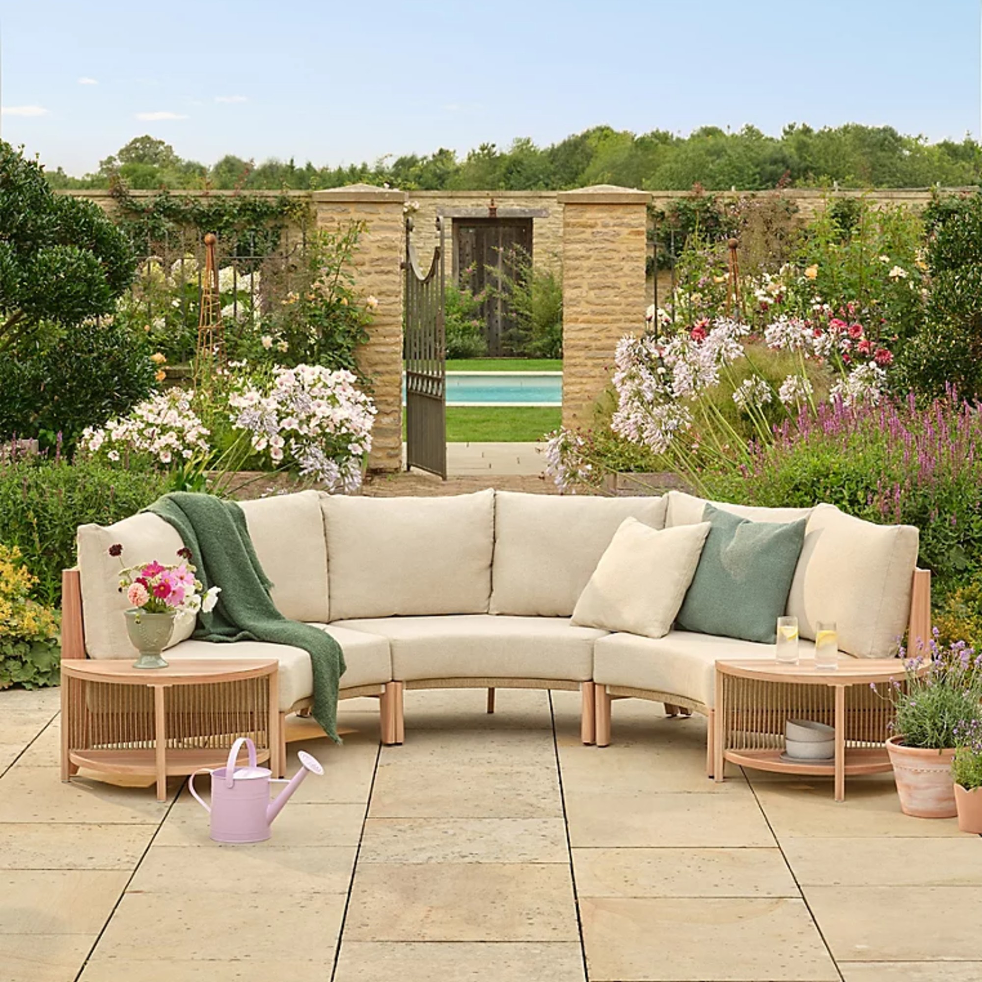 George Home Santorini Natural Curve 5 Piece Outdoor Sofa Set lifestyle