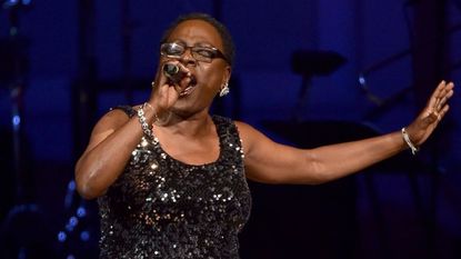 mc-sharon-jones