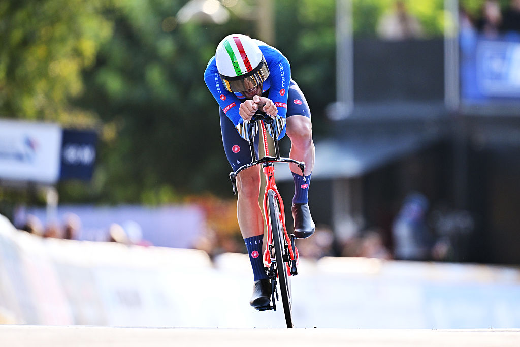 ETOILE-SUR-RHONE, FRANCE - OCTOBER 01: Filippo Ganna and Team Italy competes during the 31st UEC Road Cycling European Championships 2025 - Men&#039;s Elite Individual Time Trial a 24km race from Loriol-sur-Rhone to Etoile-sur-Rhone on October 01, 2025 in Etoile-sur-Rhone, France. (Photo by Billy Ceusters/Getty Images)