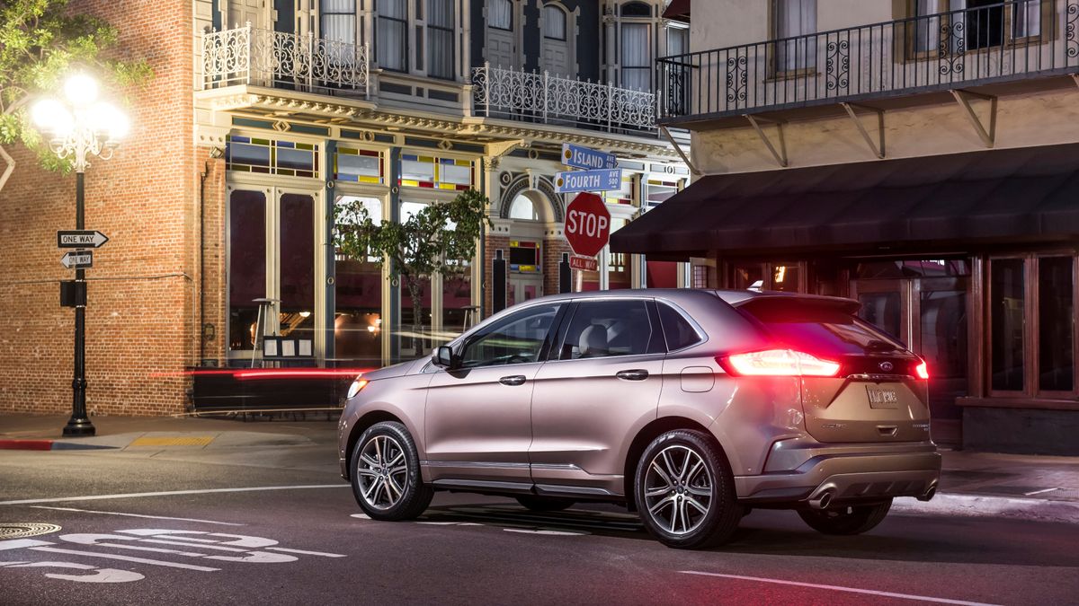 2019 Ford Edge