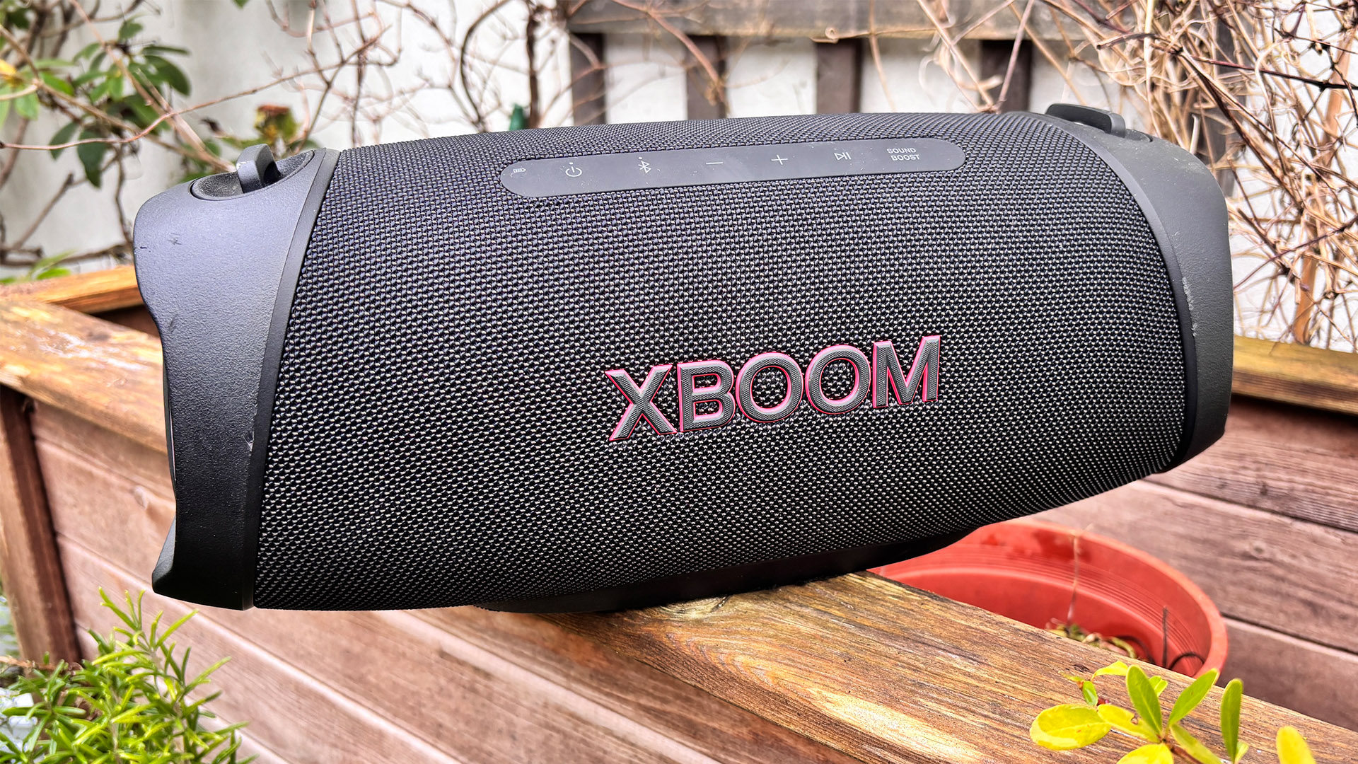 LG XBoom Go XG8T wireless speaker