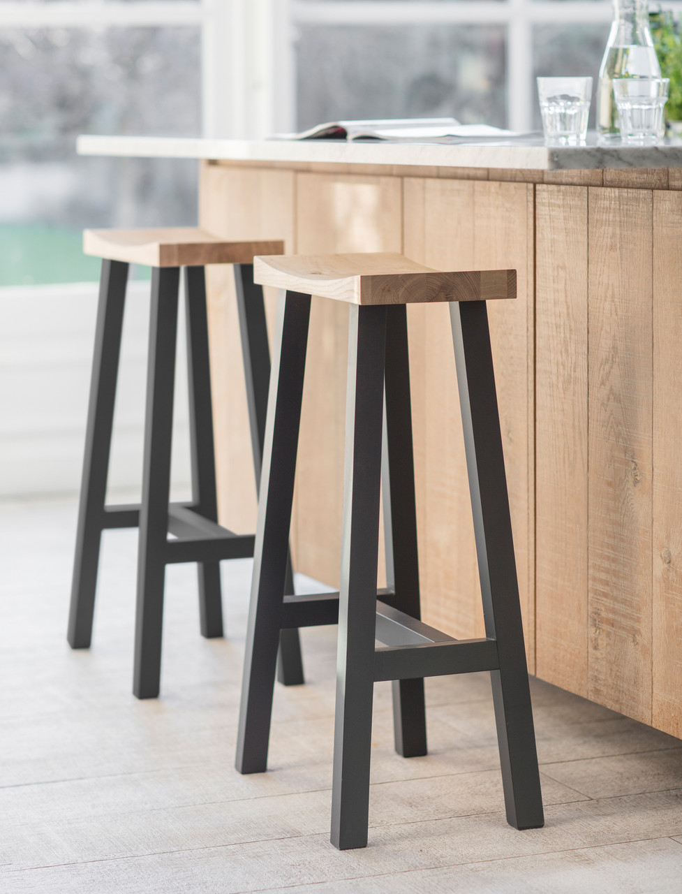 Clockhouse Bar Stool Carbon &amp;amp; Natural