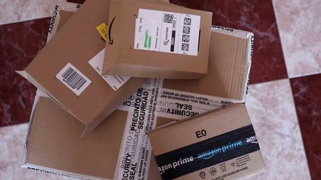 Several Amazon packages, on September 1, 2022