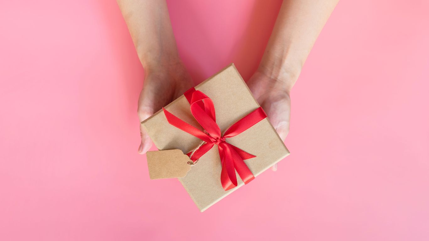 12 best Christmas gifts from Amazon Real Homes