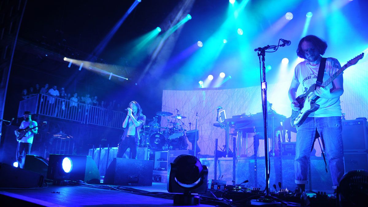 Ben Kenney, Brandon Boyd, Jose Pasillas II, Chris Kilmore and Mike Einziger of Incubus perform at The Perfect Vodka Amphitheater on August 14, 2015 in West Palm Beach Florida.