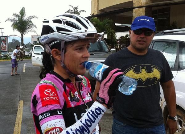 Adriana Rojas (Specialized) won stage 2