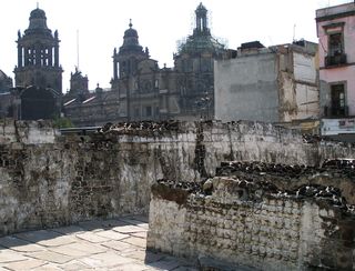 Ruins of Tenochtitlán lie in the center of Mexico City.