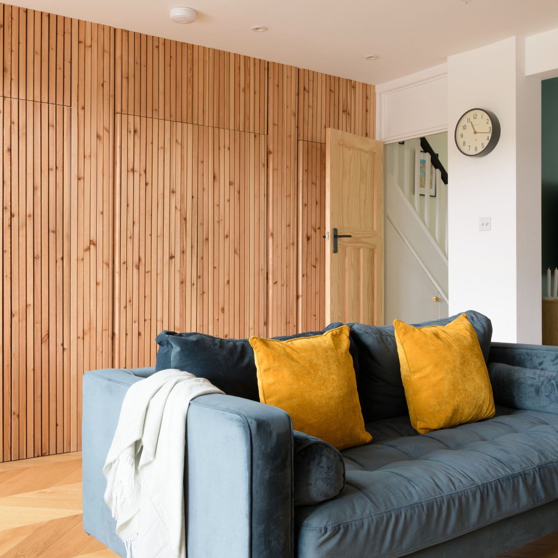 Panelling Effect Is wall panelling still on trend in 2025? The 3 new looks | Ideal Home