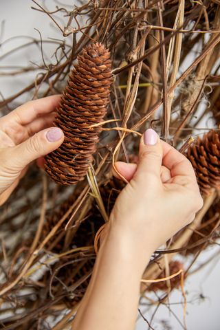 how to make a poinsettia twig wreath
