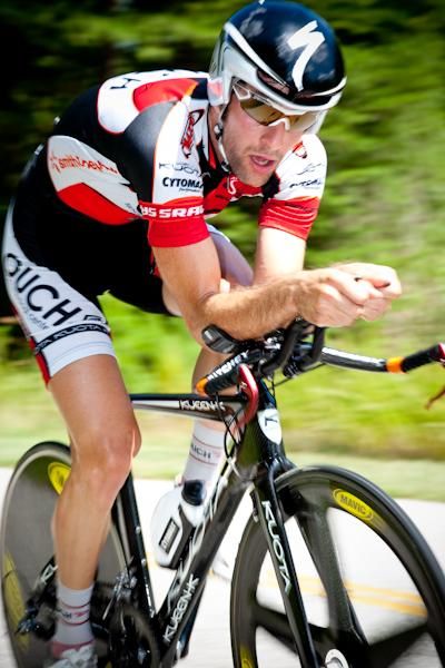 Roman Kilun (OUCH-MAXXIS) comes past on his first lap.