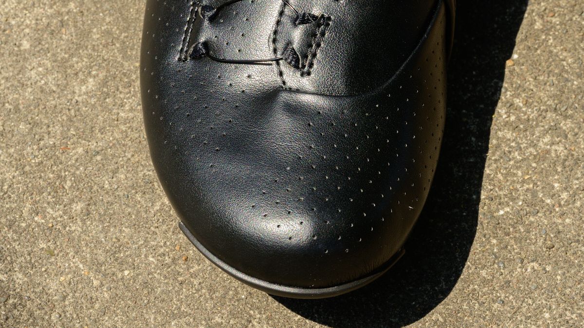 Nimbl Feat Ultimate overhead of toe