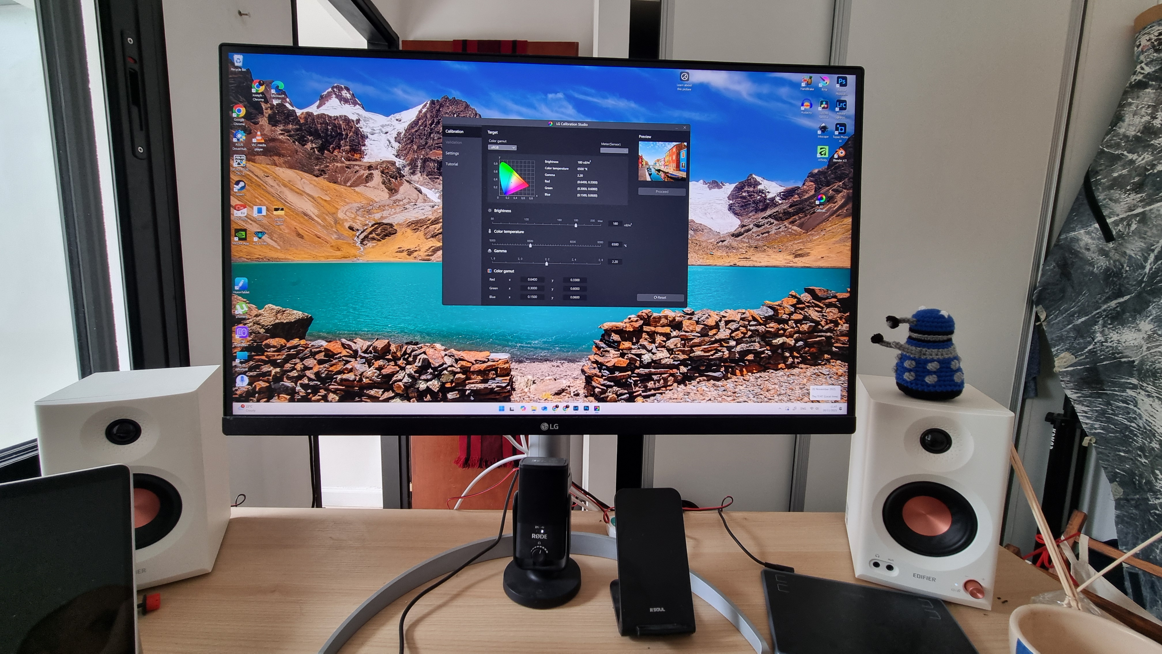 LG monitor on a desk