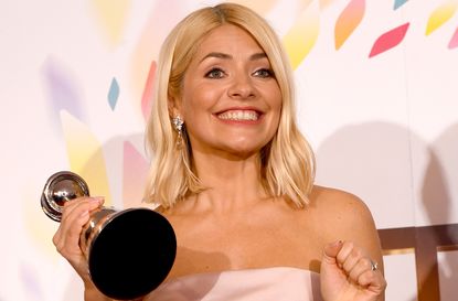 Holly Willoughby quits itv Celebrity Juice 12 years