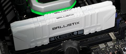 Crucial Ballistix DDR4-3200 C16