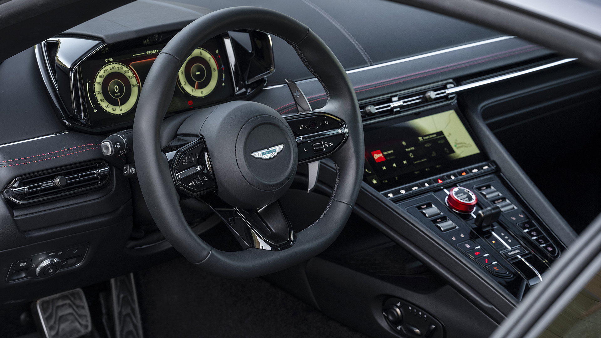 Aston Martin DB12 S in Onyx Black
