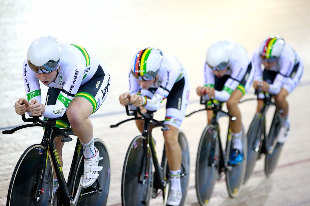 Ashlee Ankudinoff, Georgia Baker, Amy Cure and Isabella King of Australia compete in the final of the Womens Team Pursuit