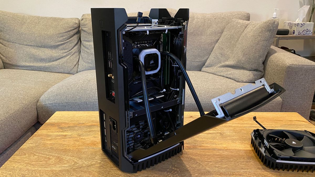 Corsair One i300