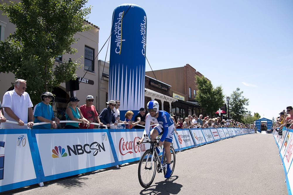 UnitedHealthcare's Jonny Clarke gets underway at the 2014 Folsom Time Trial.