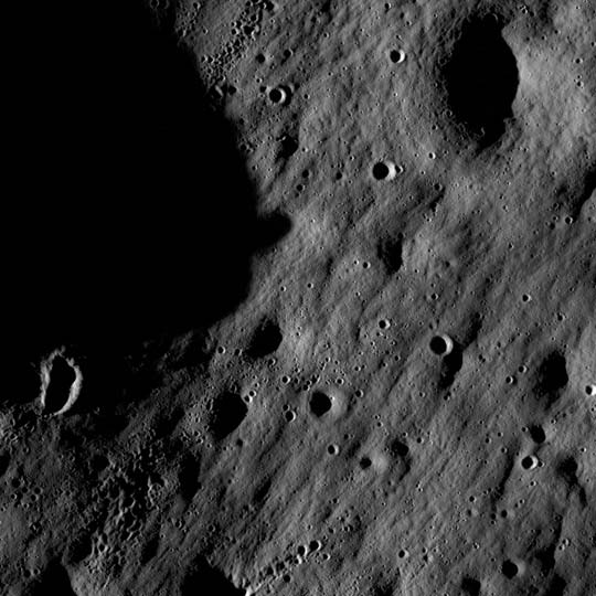 New Moon Orbiter Sends First Lunar Snapshots