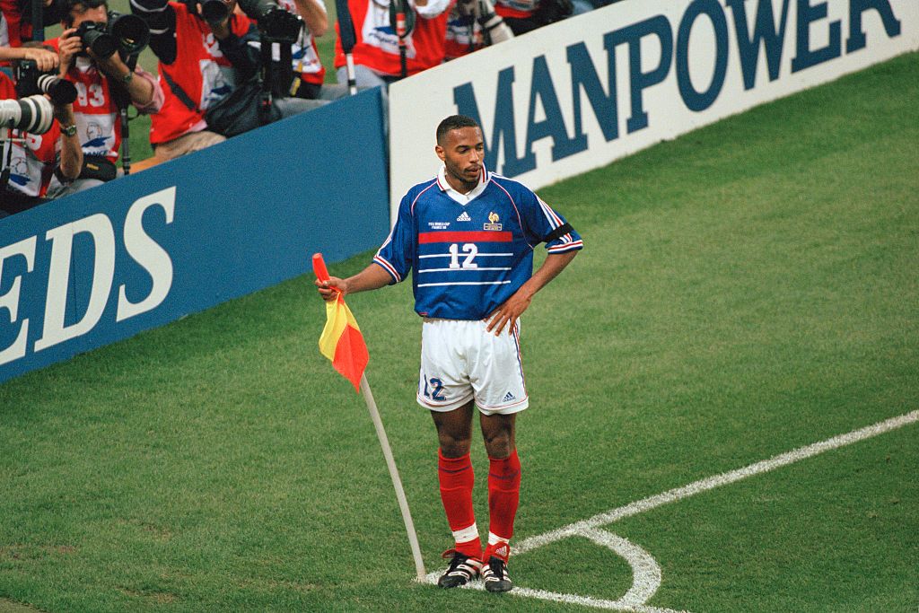 France store soccer legends