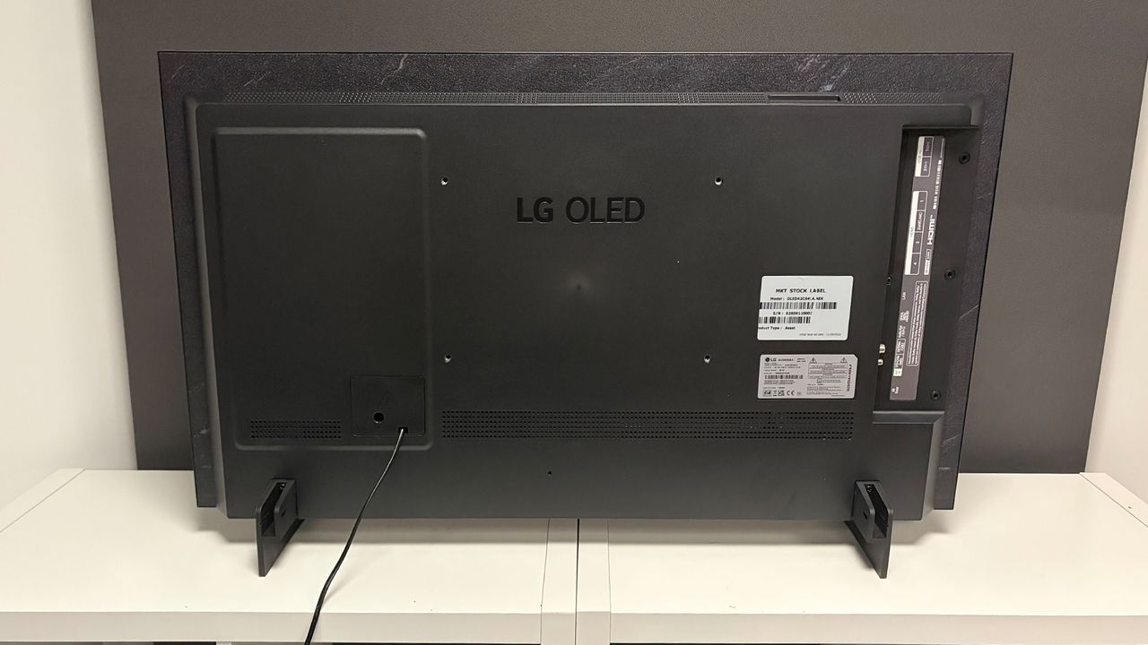 LG C6 42-inch OLED TV