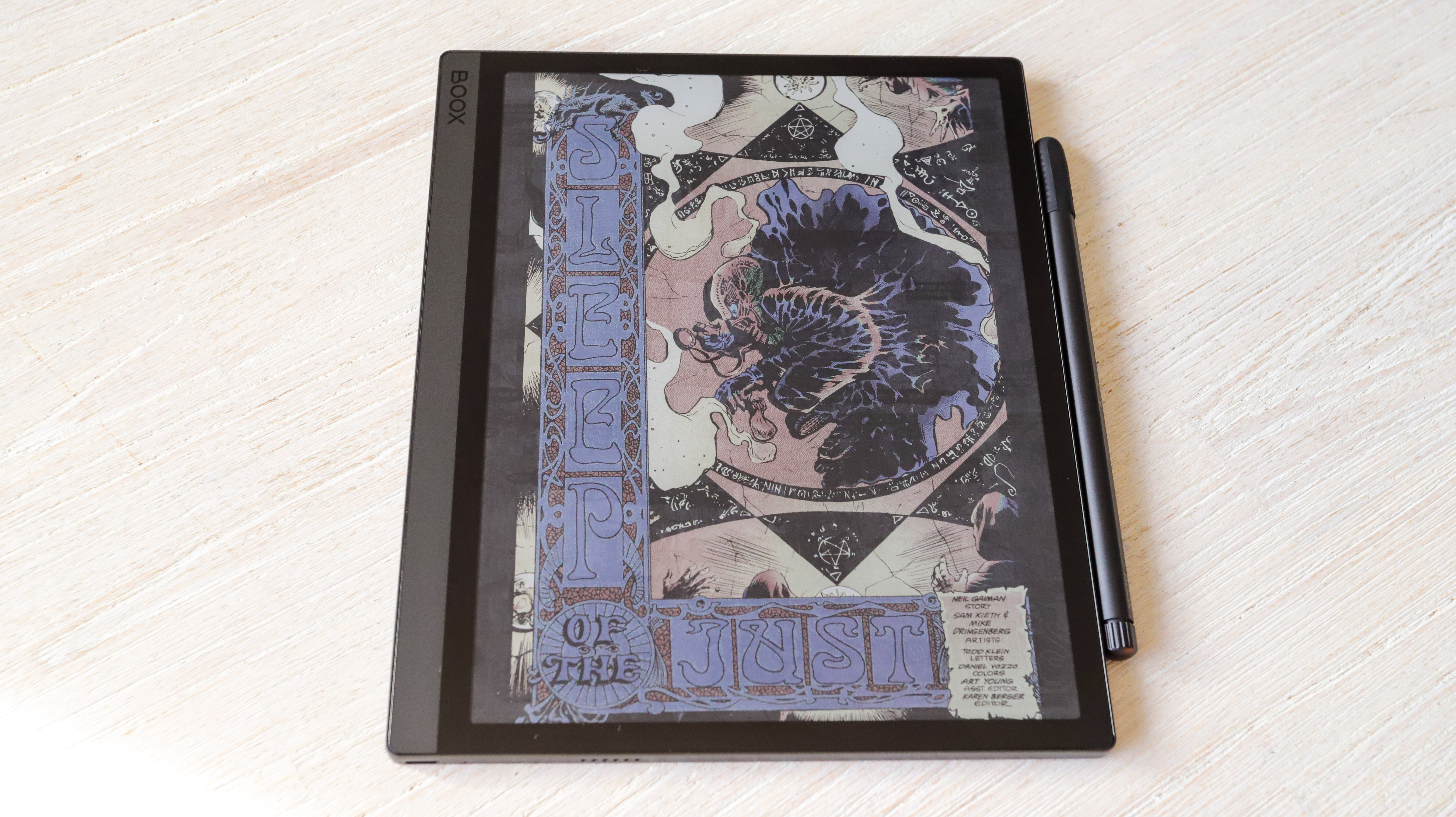 A color graphic novel page displayed on the Onyx Boox Tab Ultra C