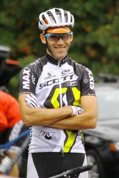 Geoff Kabush (Scott-3Rox) before the start