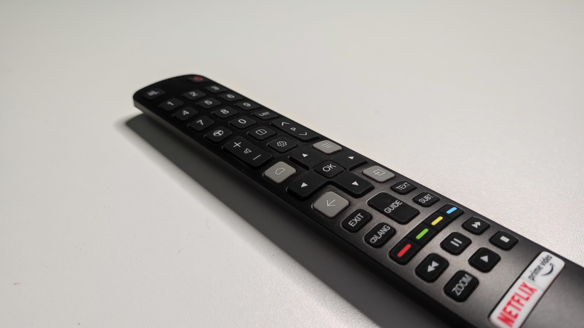 TCL C73