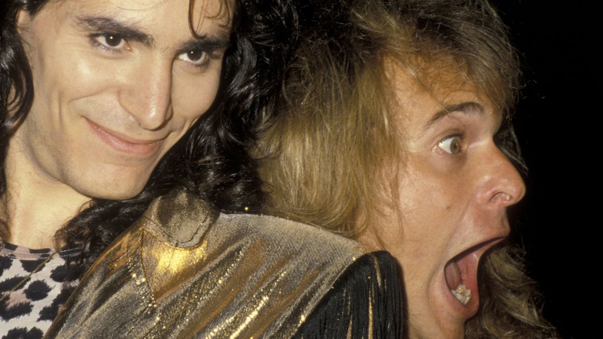 Steve Vai with David Lee Roth in 1986